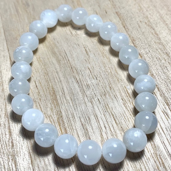 8mm Moonstone Chakra Stretch Bead Bracelet - Picture 6 of 10